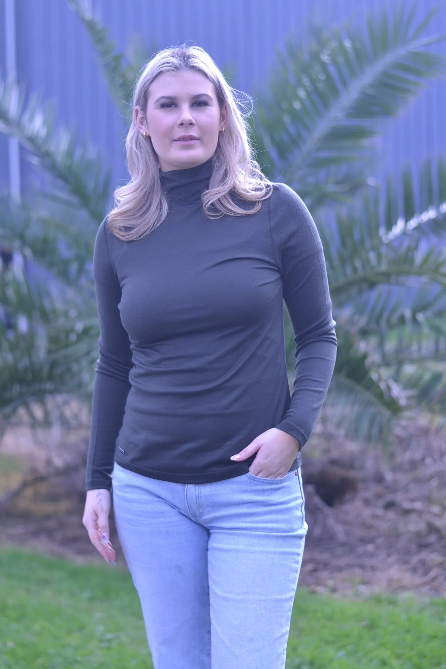 EBAS515.COLOUR.A-O MERINO ROLL NECK JUMPER