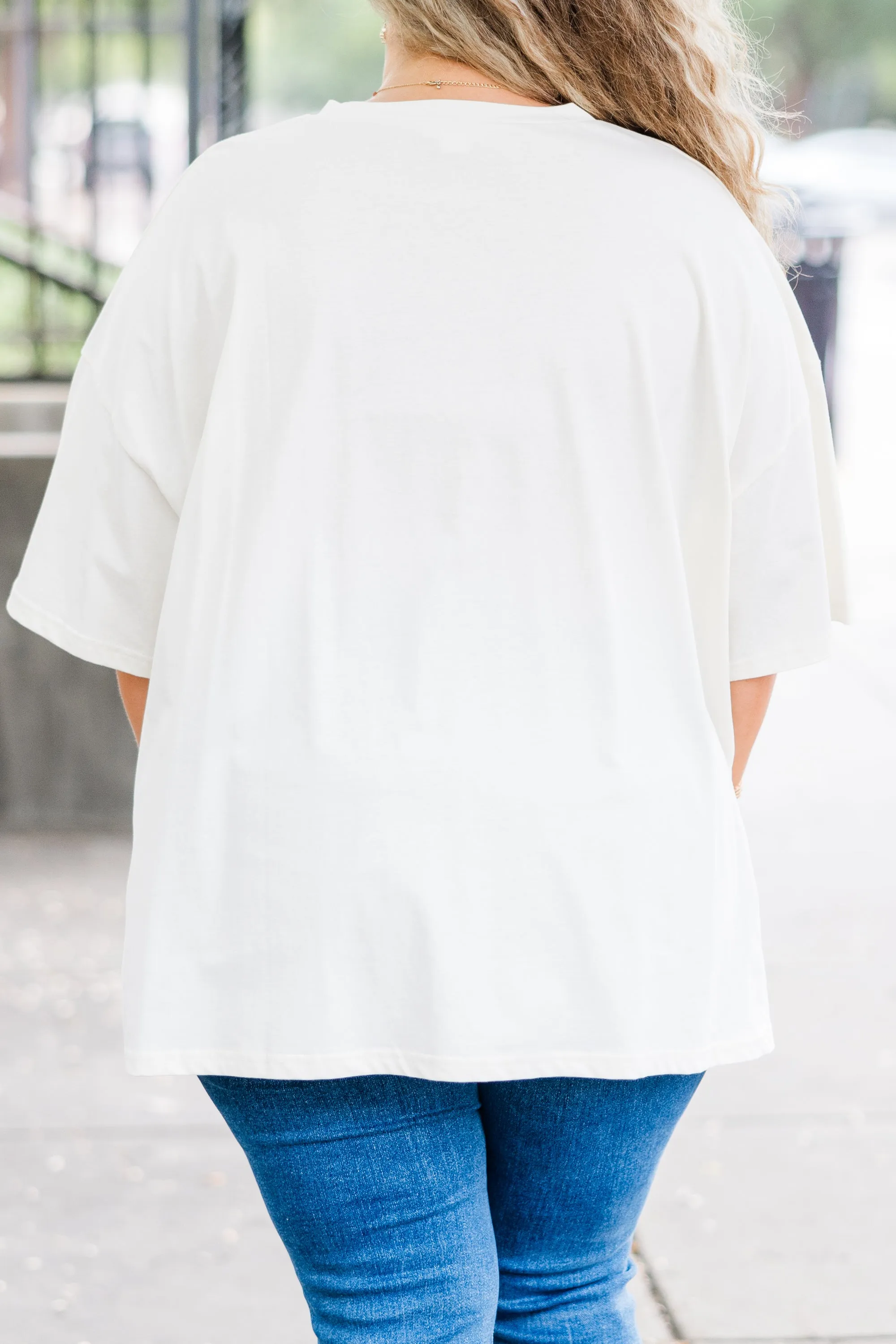 Good Witch Boyfriend Tee, Ivory