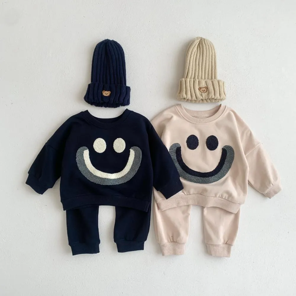 Spring And Autumn Cartoon Baby Fashion Smiling Face Rainbow Long Sleeve Vests Pants Suit Wholesale