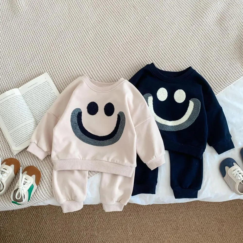 Spring And Autumn Cartoon Baby Fashion Smiling Face Rainbow Long Sleeve Vests Pants Suit Wholesale